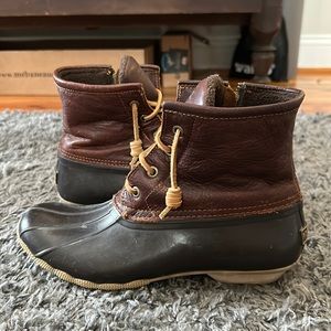women’s 9 sperry duck boots